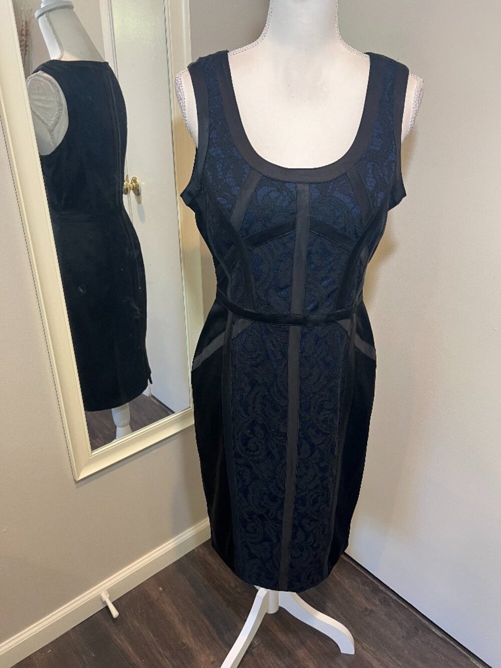 Cache Black Satin Lace Over Blue Bodycon Cocktail Dress, Size 10